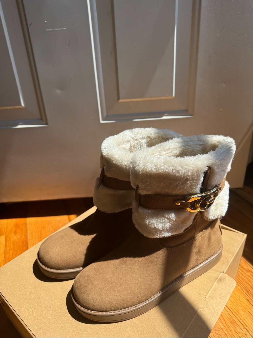 Faux-Suede Fold-Over Winter Boots with Shearling Trim - chestnut